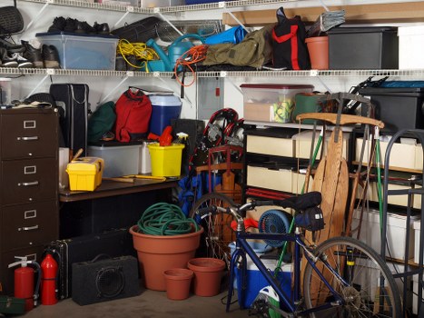 Community recycling center in Shortlands